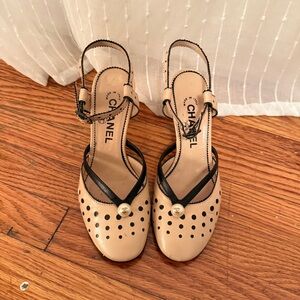 CHANEL Beige and Black Polka Dot Pearl Heels